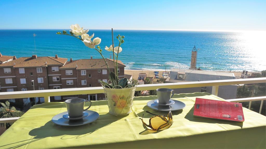 Bianca Seaview & Beach Apartment Montgat Εξωτερικό φωτογραφία