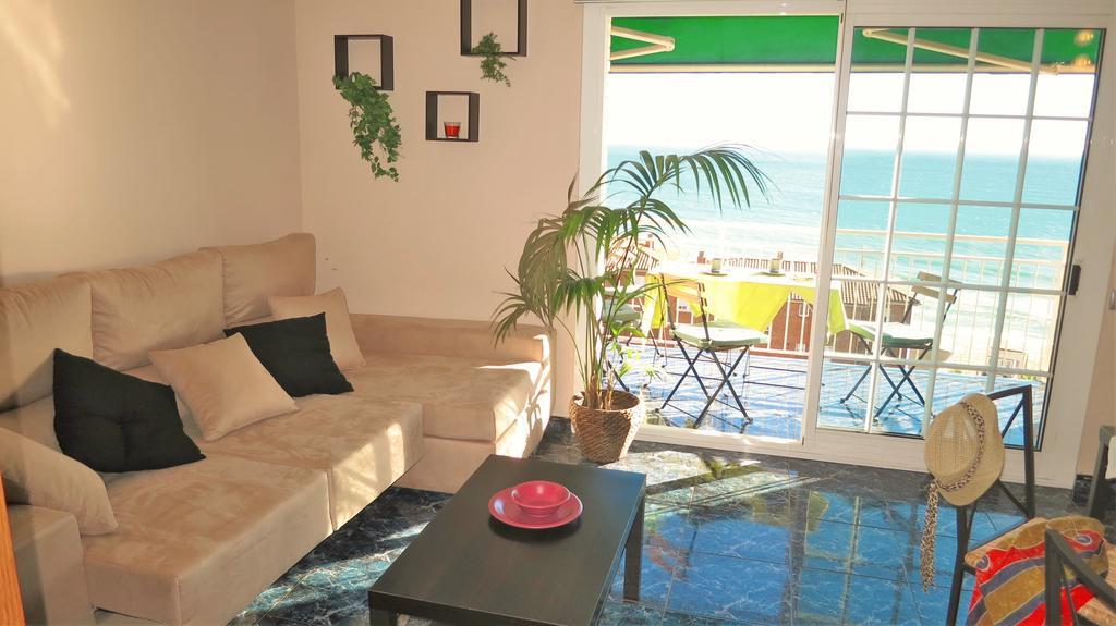 Bianca Seaview & Beach Apartment Montgat Εξωτερικό φωτογραφία